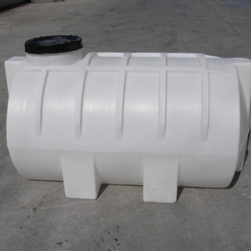 Horizontal Polyethylene Liquid-Chemical Stock Tanks